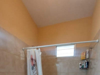 Casa con salida privada al río